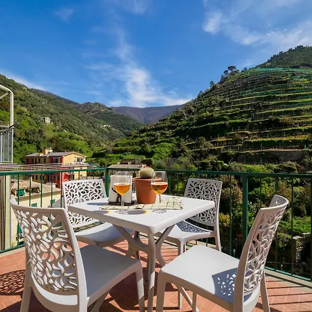 Macaia Family With Ac Apartment Vernazza