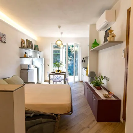 Macaia Family With Ac דירה ורנאצה